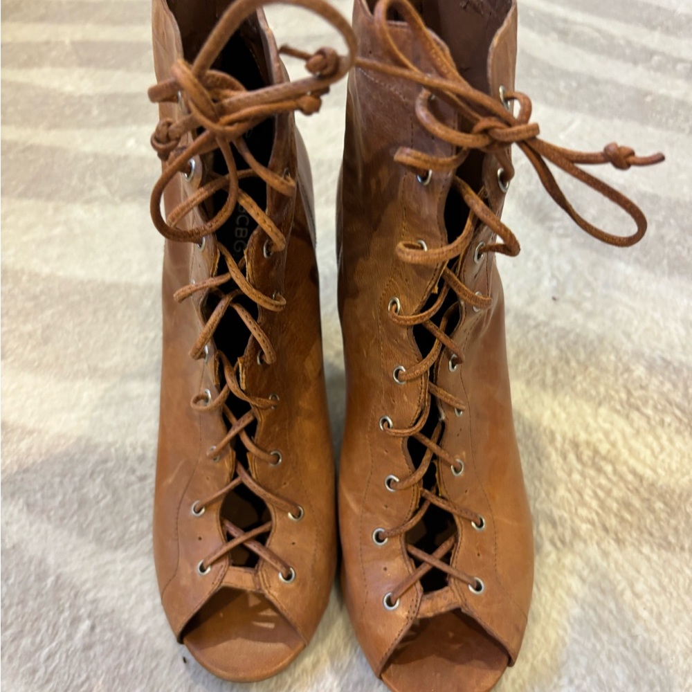 BCBG Stylish Brown Lace-Up Women's Shoes